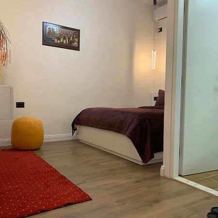 Manga Guesthouse Gjirokastër Dış mekan fotoğraf
